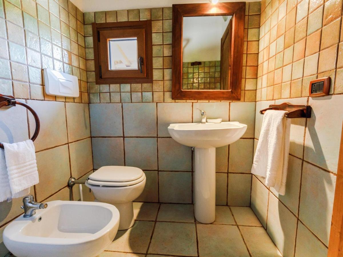 A Mare Di Ginepri 06D Bilo Apartment Badesi Ngoại thất bức ảnh